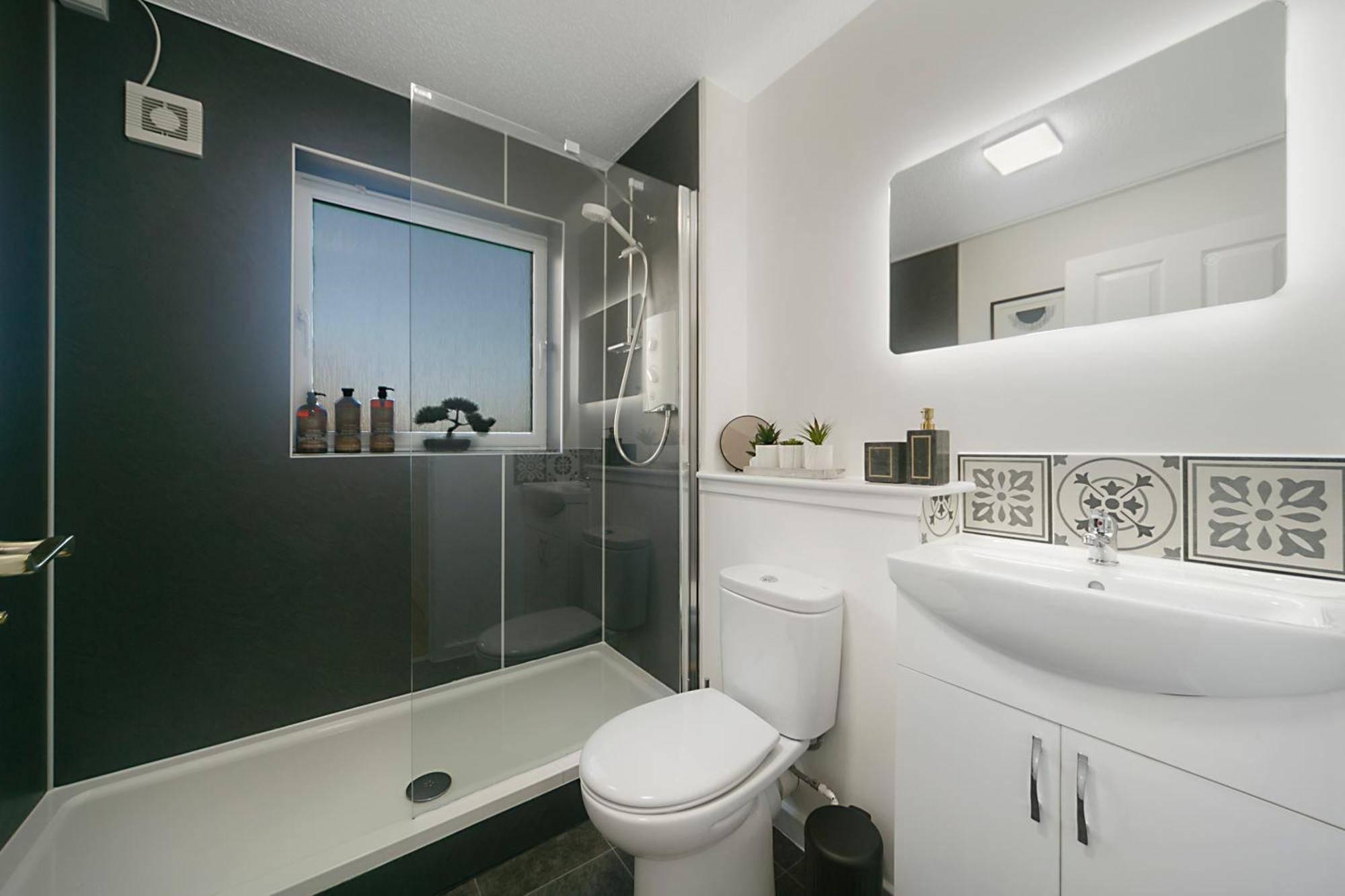 Apartment Bohemian Raphsody ✪ Grampian Lettings Ltd