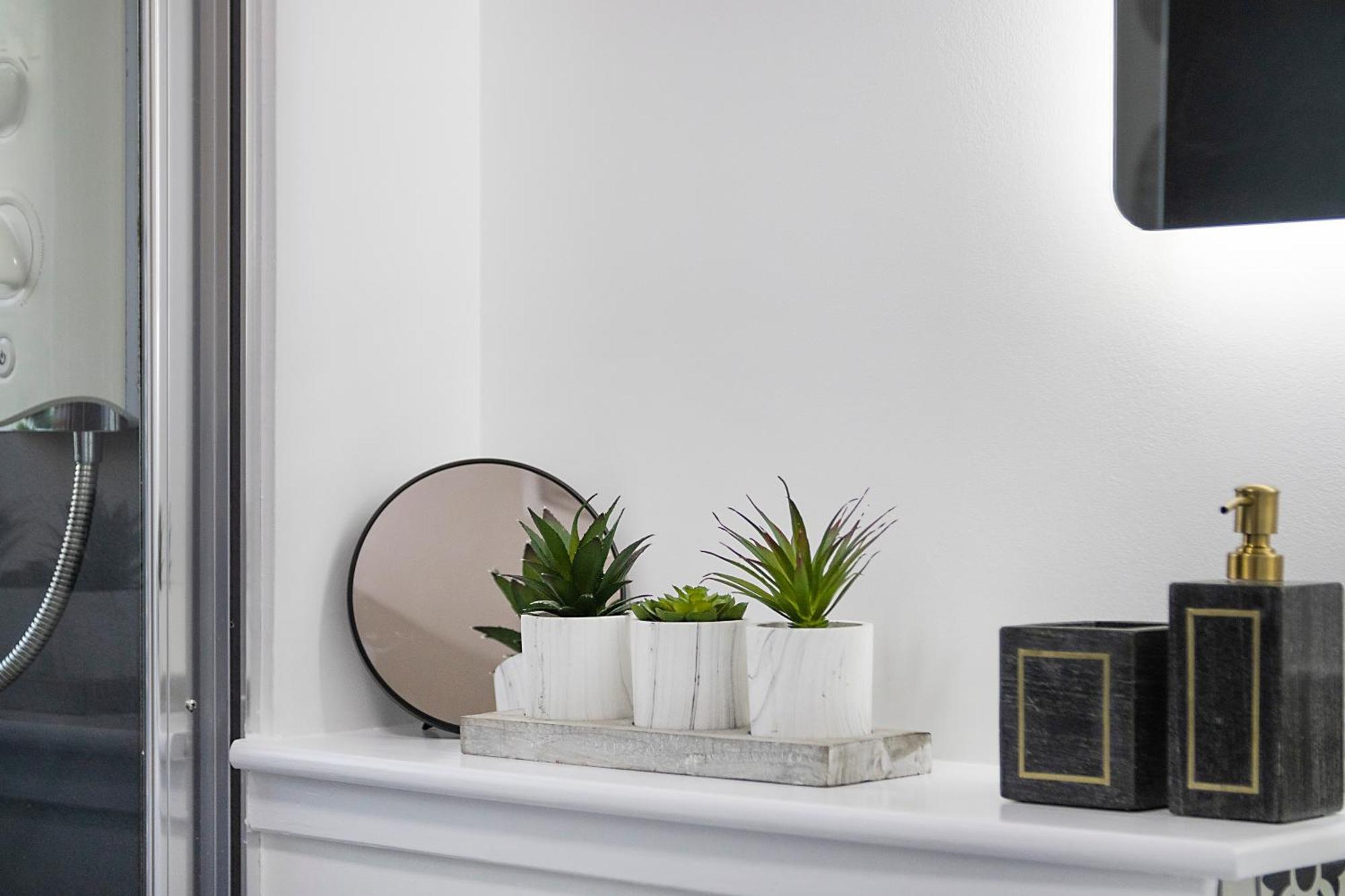 Apartment Bohemian Raphsody ✪ Grampian Lettings Ltd