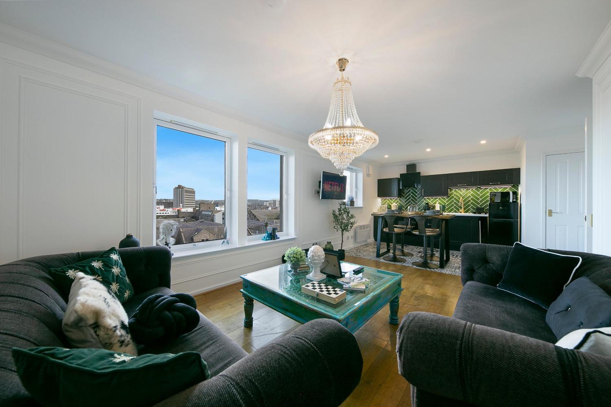 Bohemian Raphsody ✪ Grampian Lettings Ltd *