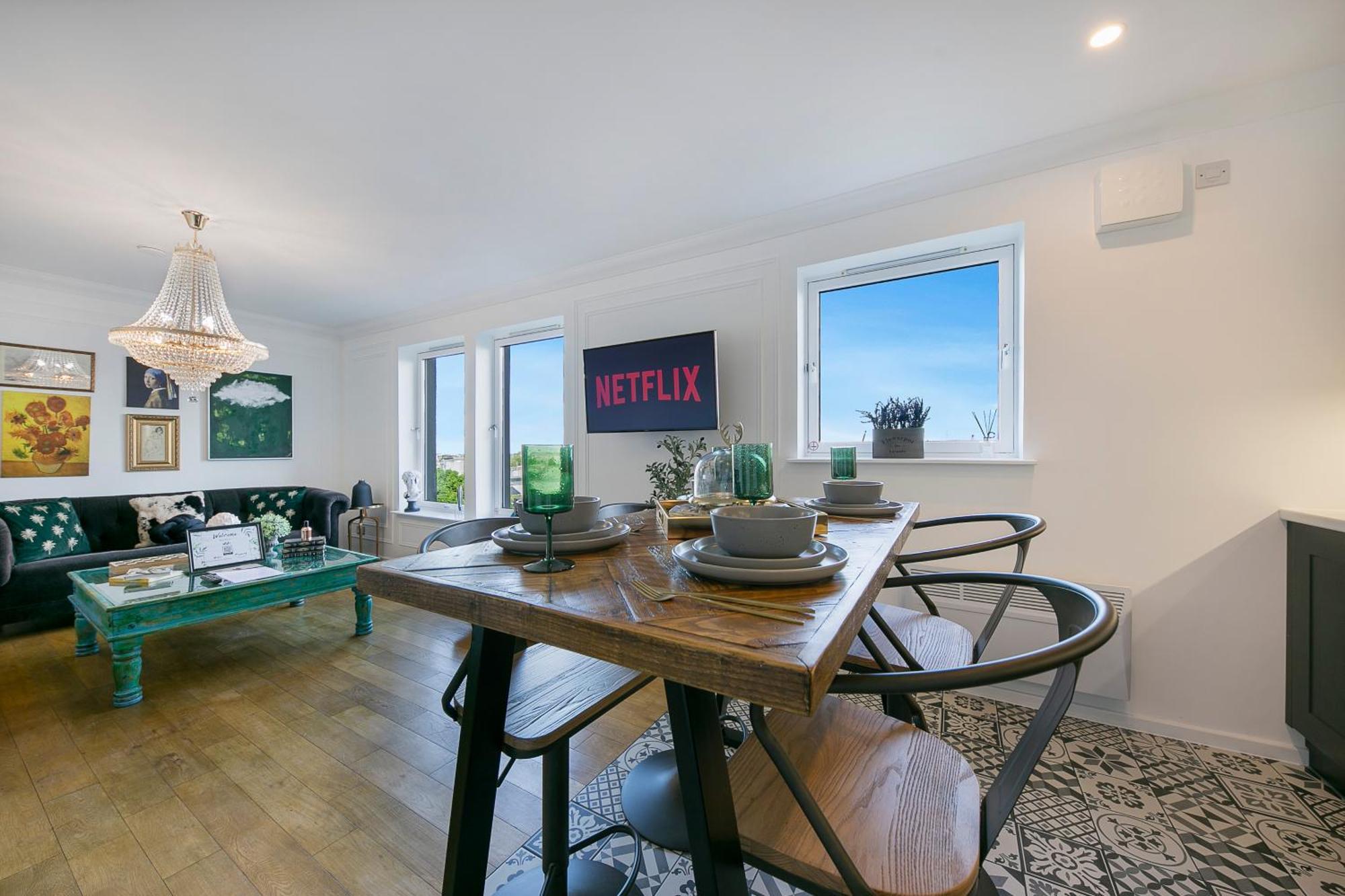Bohemian Raphsody ✪ Grampian Lettings Ltd * Aberdeen